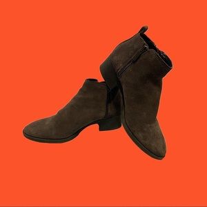 Kenneth Cole Suede Double Zipper Ankle Boots